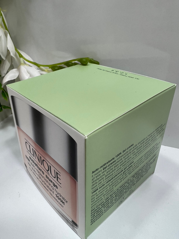کرم آبرسان مویسچر 100 ساعته کلینیک