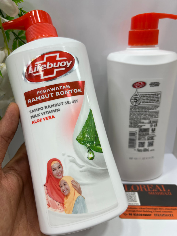 شامپو ضد ریزش لایف بوی Lifebuoy مدل Milk Vitamin & Aloe Vera حجم 680 میل