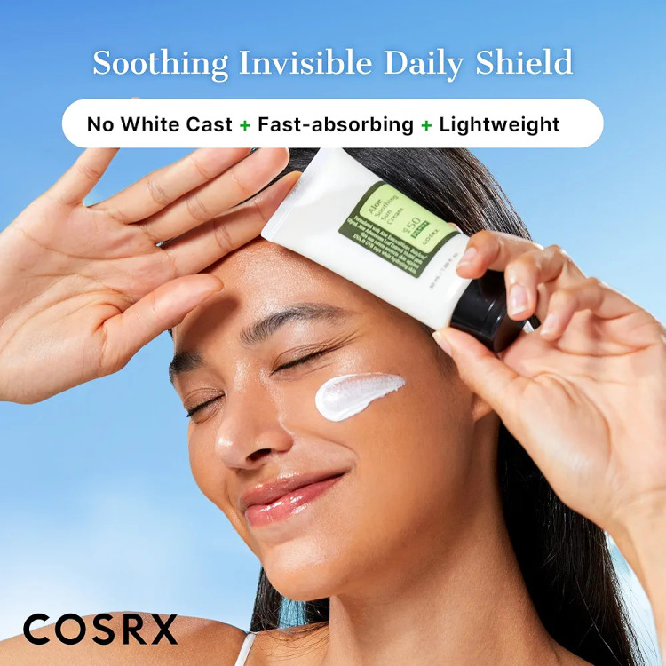 کرم ضد آفتاب آلوئه ورا کوزارکس SPF50+ PA+++ حجم 50 میل