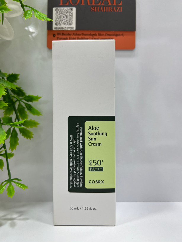 کرم ضد آفتاب آلوئه ورا کوزارکس SPF50+ PA+++ حجم 50 میل