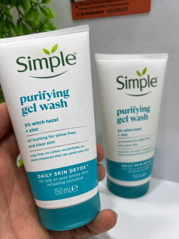 ژل شستشوی صورت پوست چرب سیمپل مدل Purifying Gel Wash حاوی ویچ هازل و زینک 150 میلی لیتر